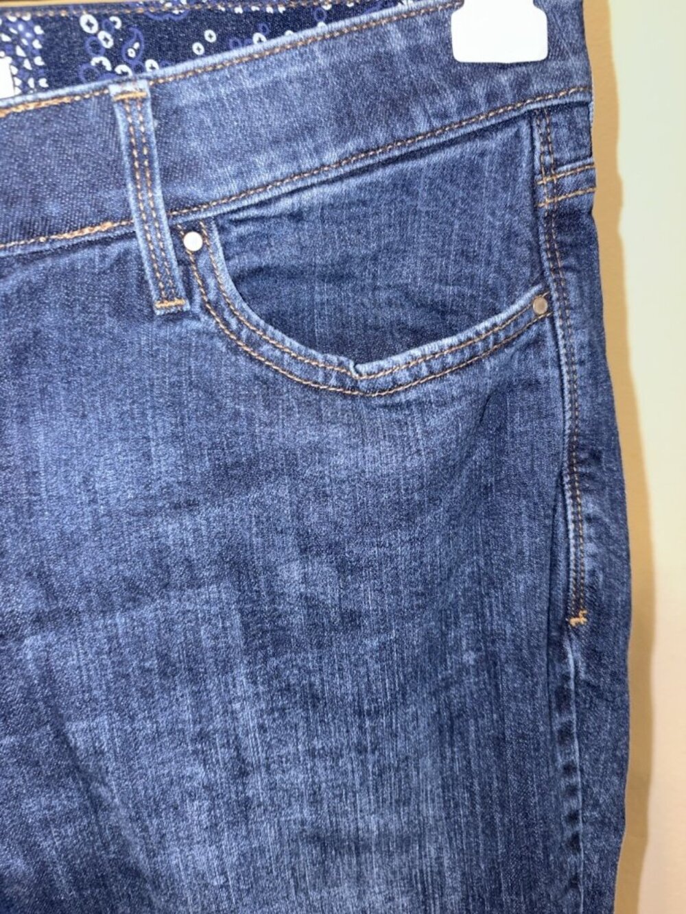 Levis 525 Perfect Waist  Straight Cut Jeans Women Size 36 x41 Stretch Denim - Picture 4 of 8